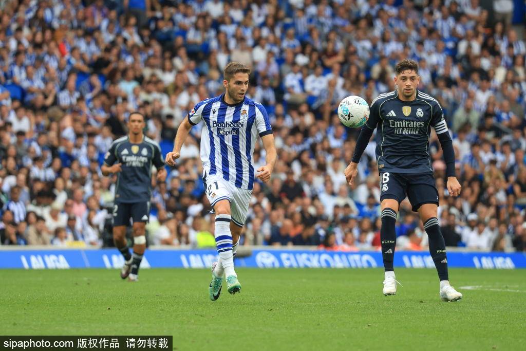 的结合, 维尼修斯在, 展现了他们